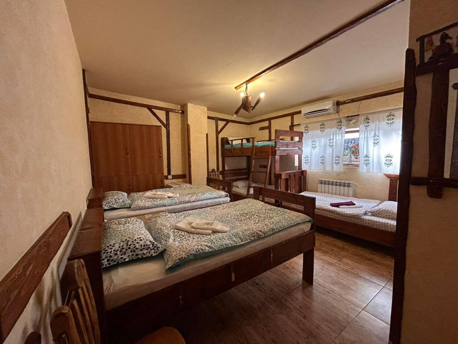 Machanents Guest House Vagharshapat Extérieur photo