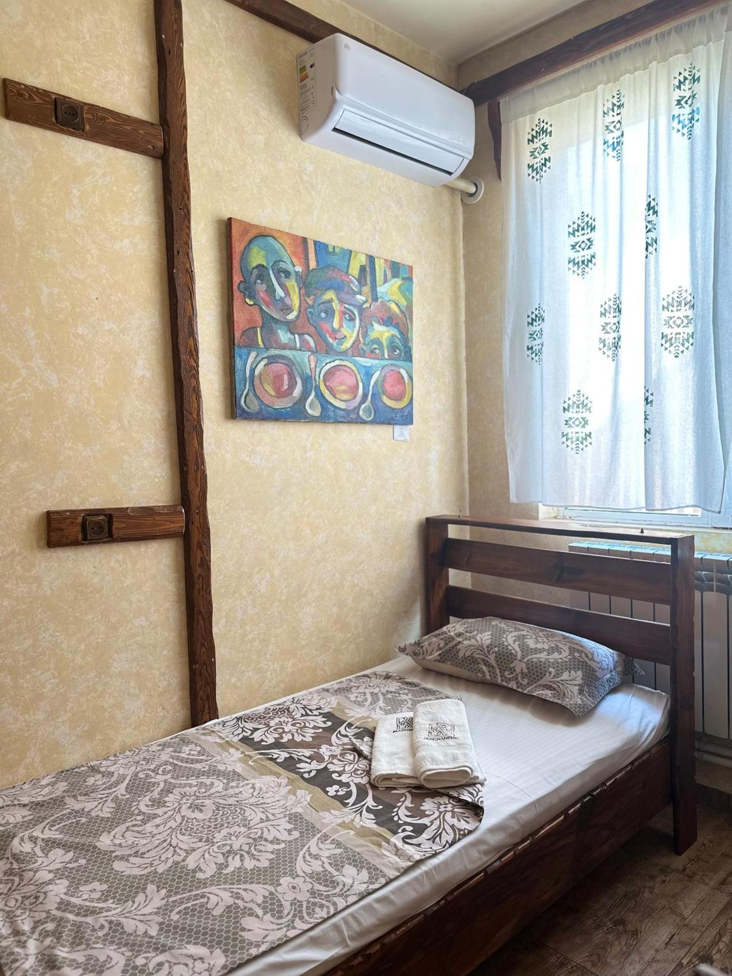 Machanents Guest House Vagharshapat Extérieur photo