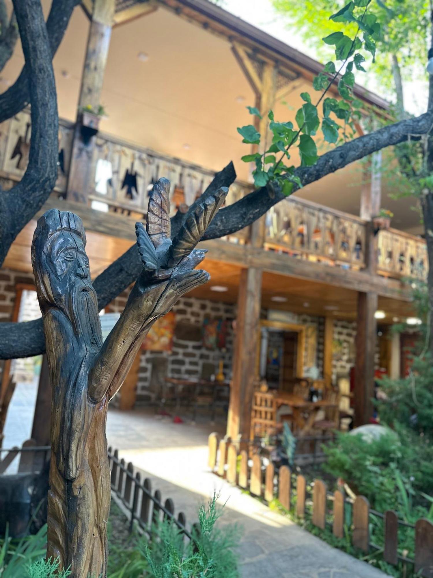 Machanents Guest House Vagharshapat Extérieur photo