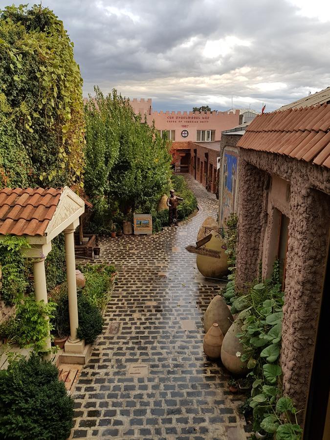 Machanents Guest House Vagharshapat Extérieur photo